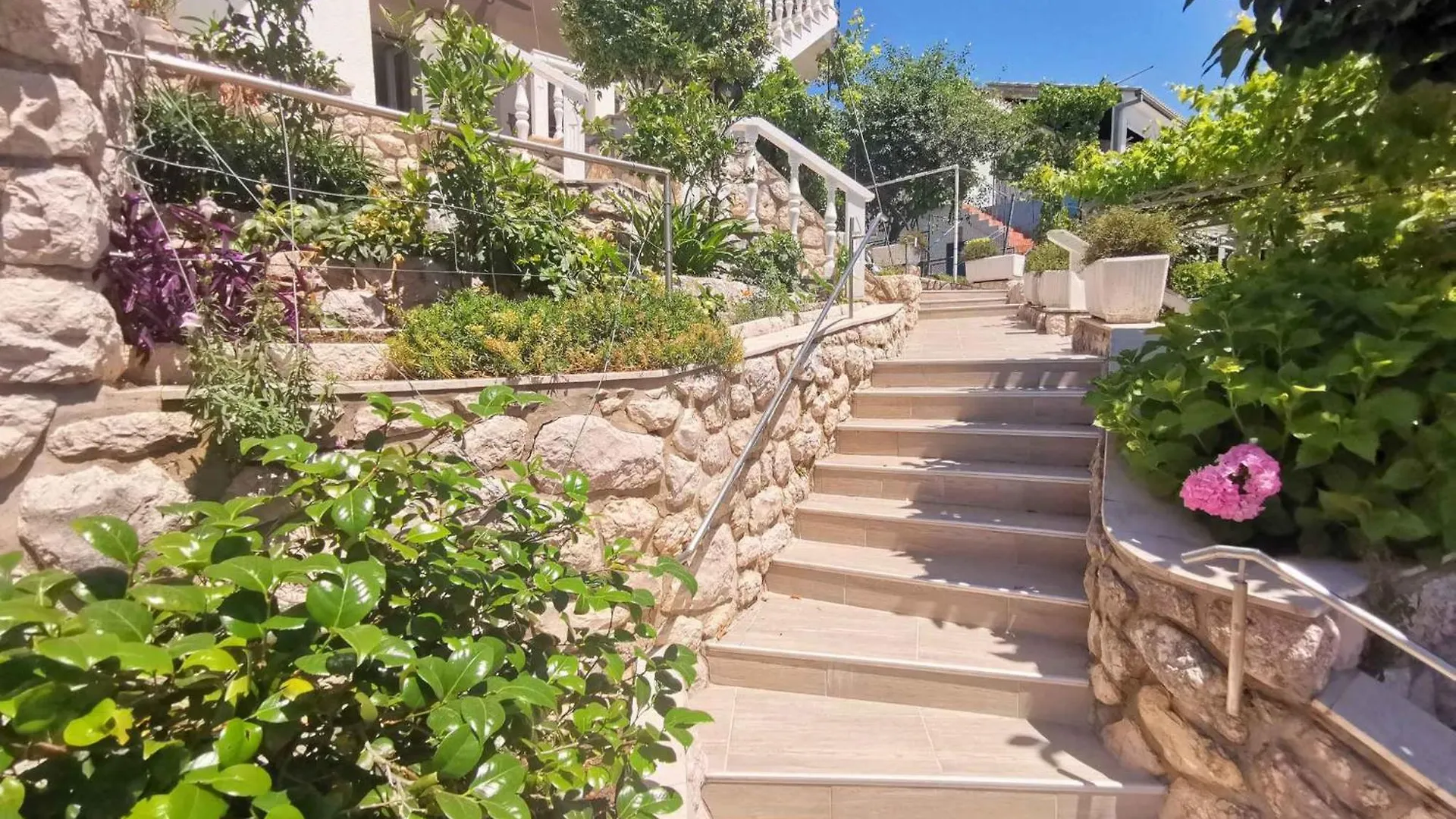 Apartment In Dramalj 45914