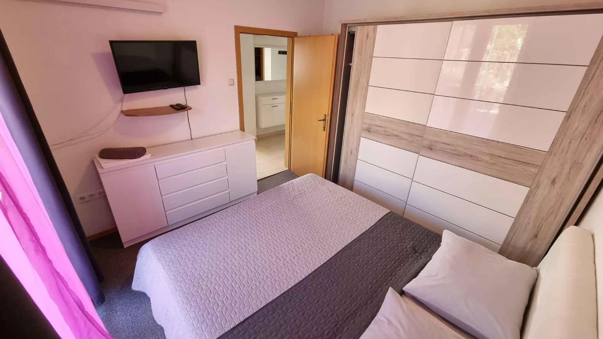 Apartment In Dramalj 45914